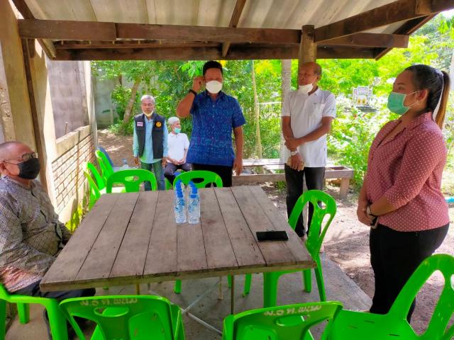 ลงพื้นที่เยี่ยมบ้านกลุ่มเปราะบางม.4และม.5